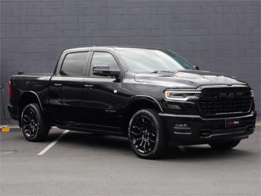 2025 RAM 1500 Limited I6 Rb Night