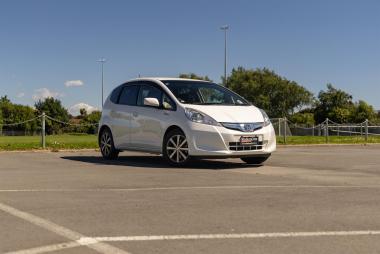 2013 Honda Fit Hybrid Smart Selection