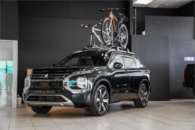 2025 Mitsubishi Outlander Exceed 4x4 auto