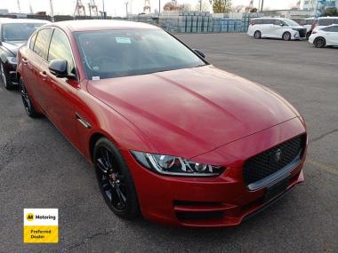 2016 Jaguar XE PURE 2.0P Turbo