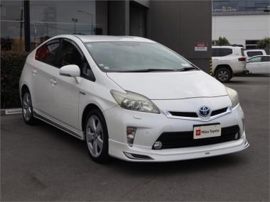 2013 Toyota Prius HYBRID G TOURING, Push Start