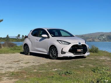 2020 Toyota Yaris Hybrid Z