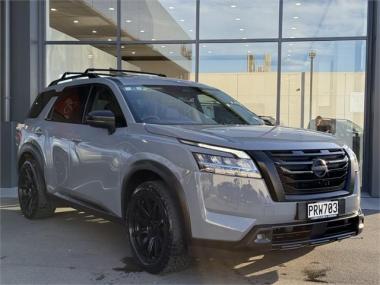 2023 Nissan Pathfinder Ti-L 3.5P 4WD BLACKOUT EDIT