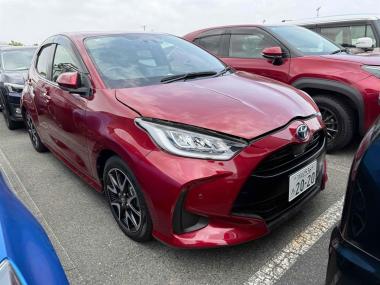 2020 Toyota Yaris Hybrid Z