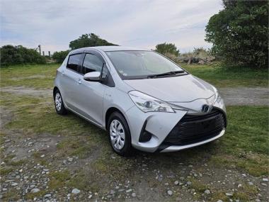 2019 Toyota Vitz 1.5 Hybrid F 5Dr Hatch CVT 2WD (N