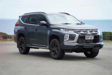 2025 Mitsubishi Pajero Sport Vrxb 2.4D/4WD/8AT