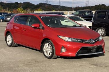 2013 Toyota Auris (Corolla) 150X S-Package