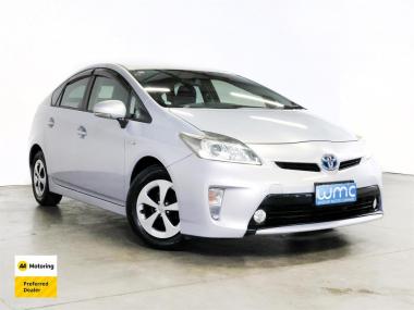2013 Toyota PRIUS 1.8lt Hybrid G-Spec With Cruise