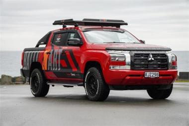 2025 Mitsubishi Triton GLX-R 4x4 Ralli Art