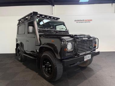 2002 LandRover Defender 90 TD5 Diesel Black Editio