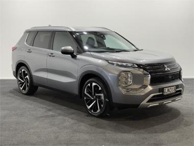 2024 Mitsubishi Outlander XLS 4WD 7 SEAT