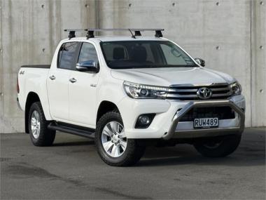 2016 Toyota Hilux SR5 2.8D