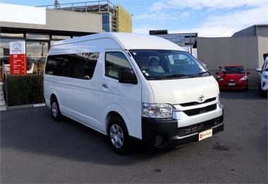 2024 Toyota Hiace GL 2.8 Diesel 12 Seater Auto