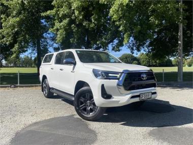 2023 Toyota Hilux SR5 2.8L Turbo Diesel 4WD 6speed