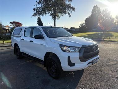 2020 Toyota Hilux SR TD DC 2.8DT/4WD