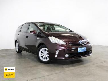 2014 Toyota PRIUS Alpha Hybrid G 'Tune Black'