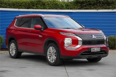 2024 Mitsubishi Outlander PHEV LS 4WD