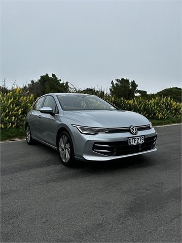 2024 Volkswagen Golf Life