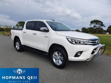 2017 Toyota Hilux SR5 TD DC 2.8D/6AT/U