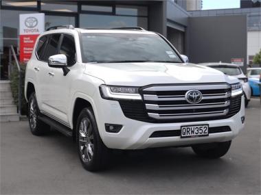2024 Toyota Land Cruiser LC300 VX Limited 4x4/4WD,
