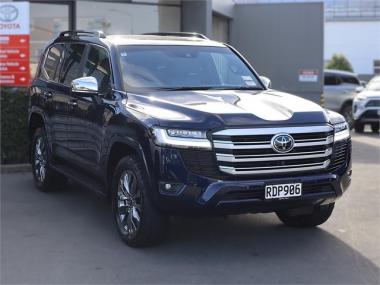 2023 Toyota Land Cruiser VX Limited 3.3 4WD