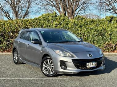 2013 Mazda Axela NEW MODEL SPORTY HATCH