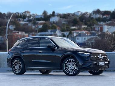 2025 MercedesBenz GLC 300 GLC300 4MATIC