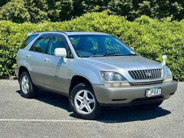 1998 Toyota Harrier TOTAL TOYOTA RELIABILITY COMFO