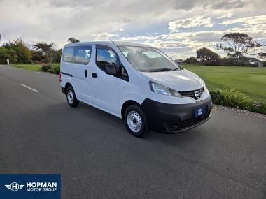 2020 Nissan NV200 5 Door