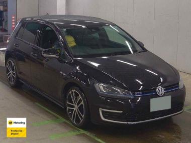 2015 Volkswagen Golf GTE 'Leather Package'