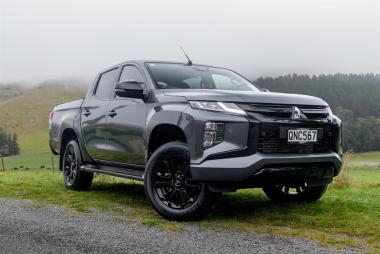 2024 Mitsubishi Triton GSR 4WD