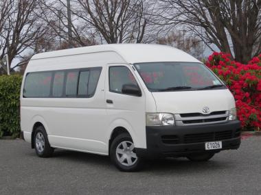 2008 Toyota Hiace Mini Bus