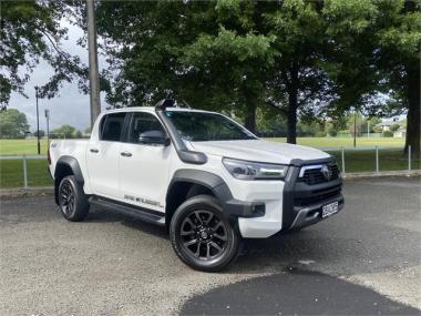 2023 Toyota Hilux SR5 Cruiser 2.8L Turbo Diesel Do