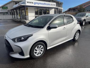 2020 Toyota Yaris HYBRID
