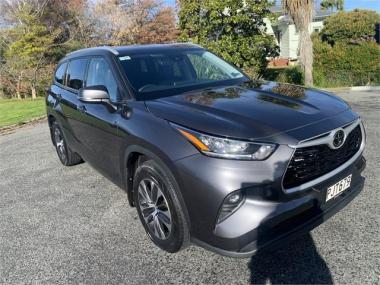 2022 Toyota Highlander Limited 3.5P/4Wd/8At