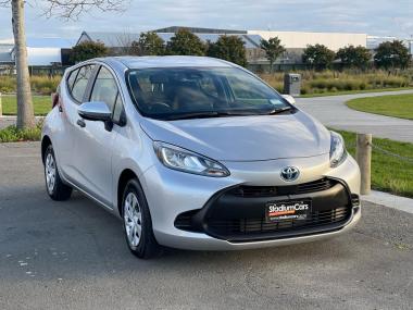 2022 Toyota AQUA B