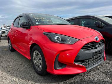 2021 Toyota Yaris Hybrid G