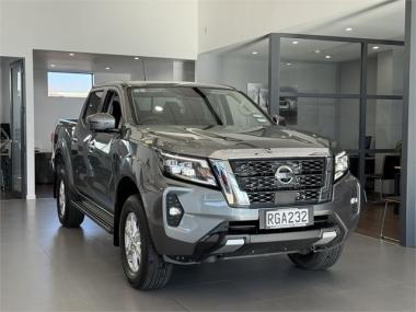 2025 Nissan Navara ST 4WD 6MT