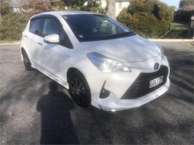 2018 Toyota Vitz 1.5 Hybrid Safety Edition II 5 Dr