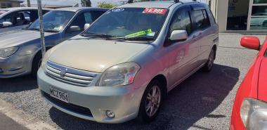 Toyota raum
