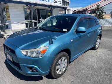 2011 Mitsubishi RVR