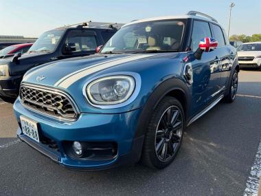 2017 Mini Cooper S E-PHEV ALL4 Hybrid Crossover