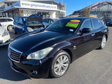 2012 Nissan FUGA