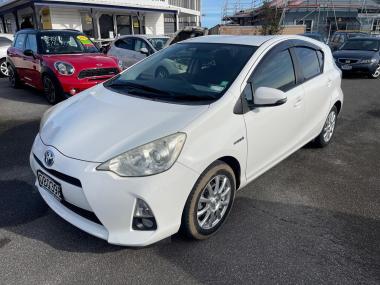 2013 Toyota AQUA
