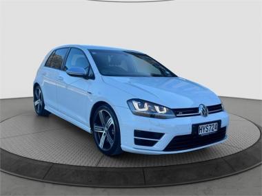 2015 Volkswagen Golf R 221KW