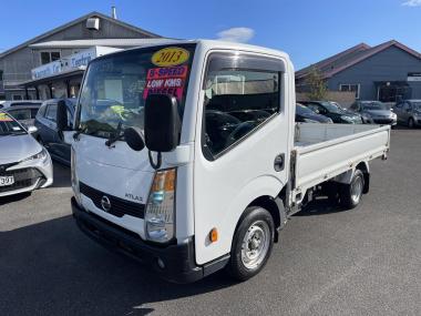 2013 Nissan Atlas Flatdeck