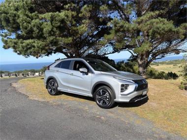 2025 Mitsubishi Eclipse Cross VRX 2WD auto