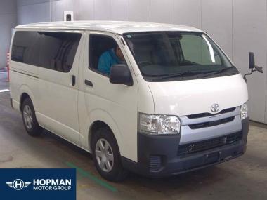 2020 Toyota Hiace Diesel 2.8 TD 5 Door LWB 6AT