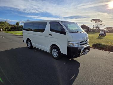 2015 Toyota Hiace Diesel 3.0 TD 5 Door LWB