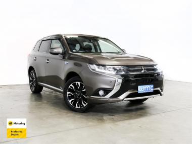 2015 Mitsubishi Outlander PHEV G 4WD 'Facelift'